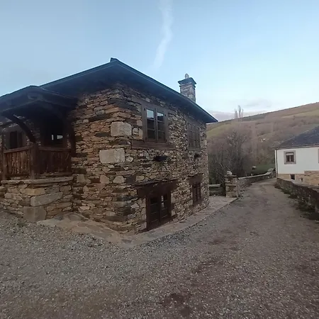 Casas Eladio-doncos Holiday home Tores