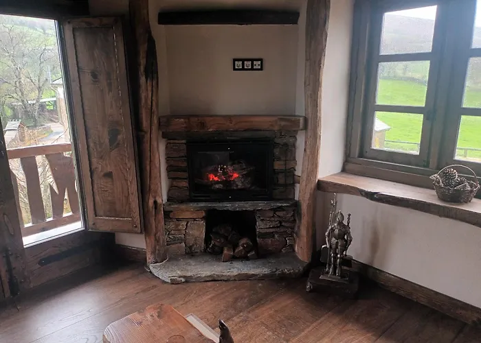 Casas Eladio-doncos 度假居