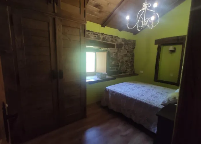 Holiday home Casas Eladio-doncos