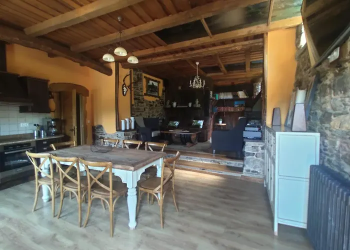 Holiday home Casas Eladio-doncos *