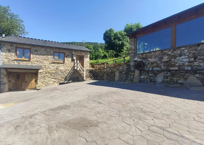 Casas Eladio-doncos Holiday home *